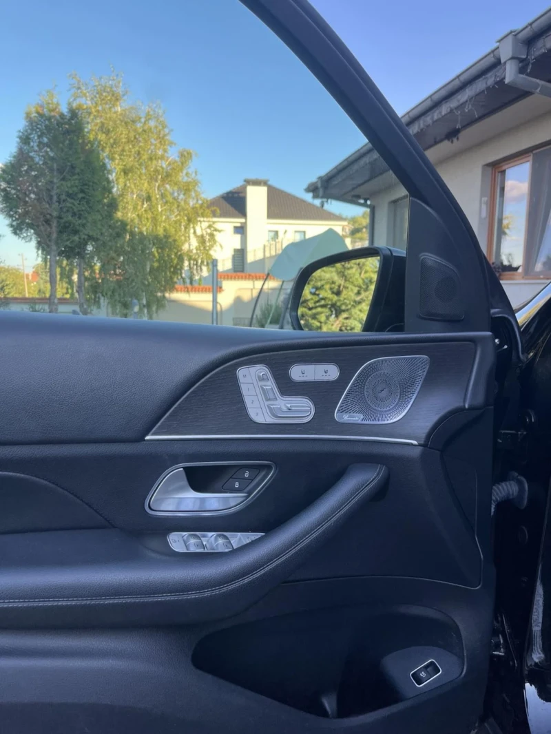 Mercedes-Benz GLE 350 | 4MATIC | AMG | HUD | BURMESTER | 360 CAM| PANO, снимка 9 - Автомобили и джипове - 52486620