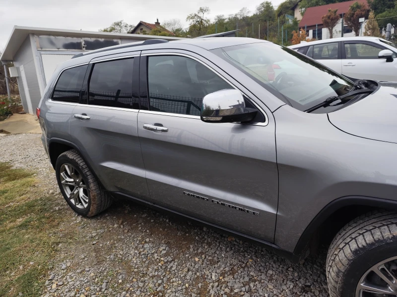 Jeep Grand cherokee 3.6, снимка 3 - Автомобили и джипове - 52620689