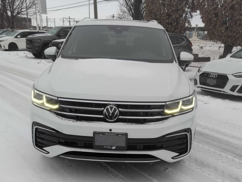 VW Tiguan * Highline R Line * CARFAX * ЦЕНА ДО БГ, снимка 5 - Автомобили и джипове - 52922120