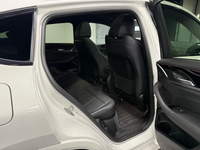 BMW X4 * xDrive30i * CARFAX * БЕЗ ПЪРВОНАЧАЛНА ВНОСКА, снимка 12 - Автомобили и джипове - 53102519