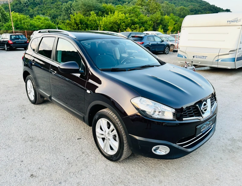 Nissan Qashqai 2.0DCI= 7 МЕСТА= PANORAMA= NAVI= CAMERA - 13390 лв. - 66477190 1