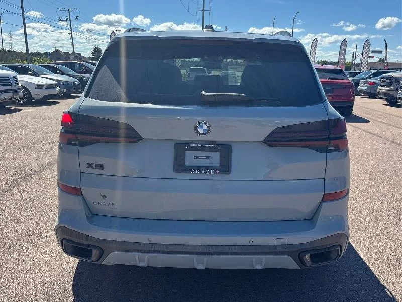 BMW X5 * xDrive40i * ДИСТРОНИК * 360 * PANO * CARFAX, снимка 7 - Автомобили и джипове - 55911729