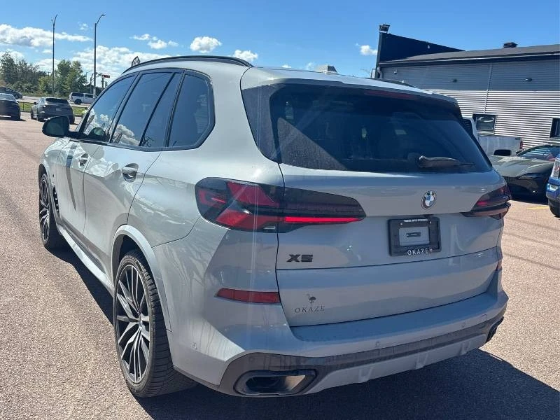 BMW X5 * xDrive40i * ДИСТРОНИК * 360 * PANO * CARFAX, снимка 8 - Автомобили и джипове - 55911729