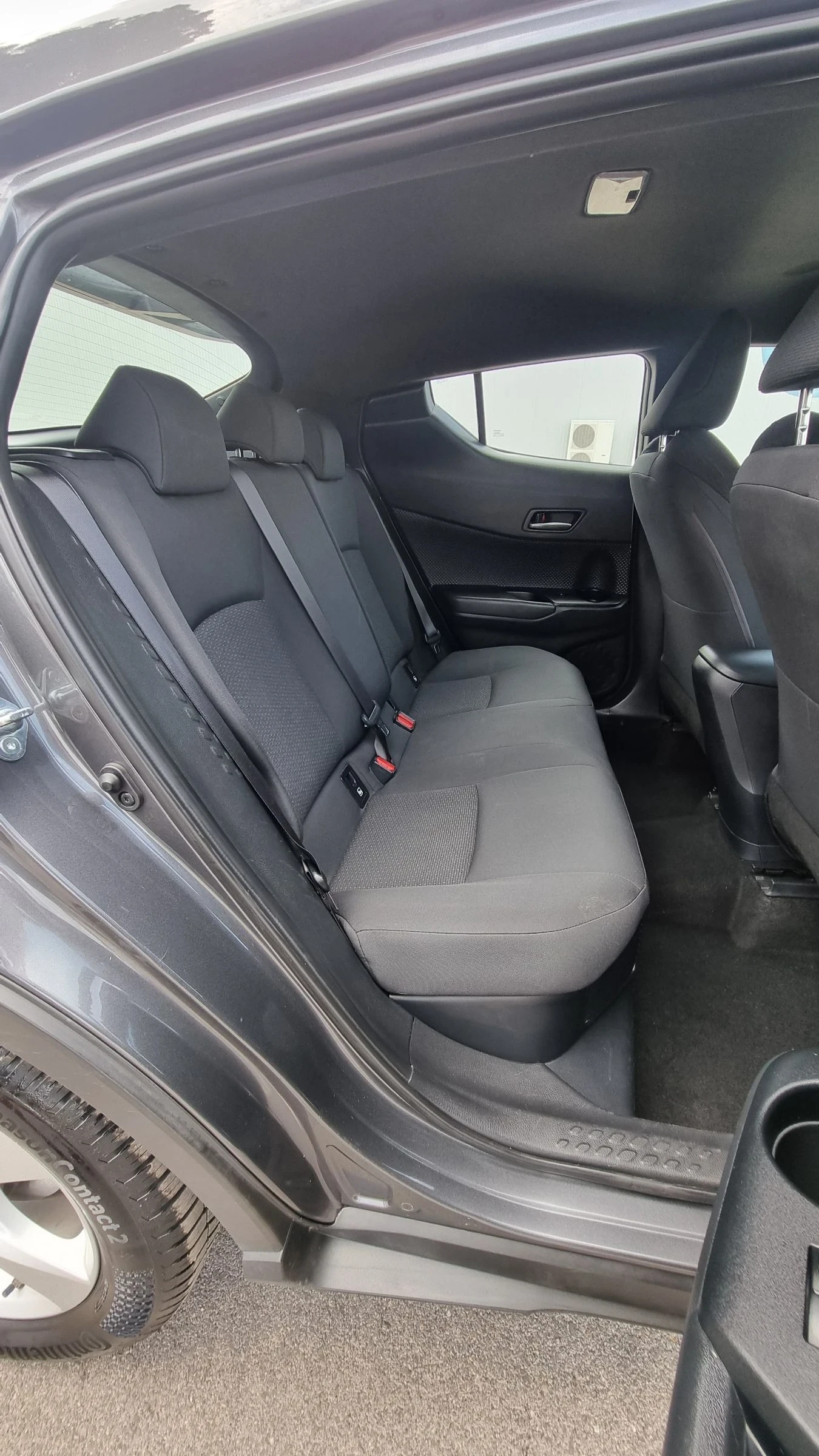 Toyota C-HR 1.8i HYBRID/KAMERA/KEYLESSGO - изображение 10