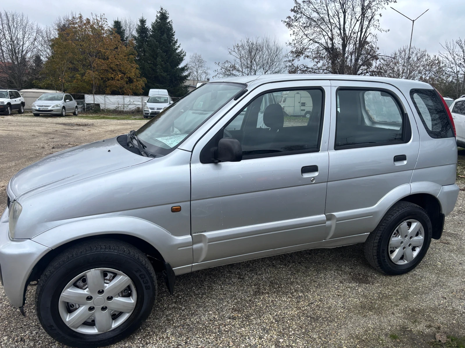 Daihatsu Terios 2005+ 1.3+ + + 4* 4+ 83   | Mobile.bg   7