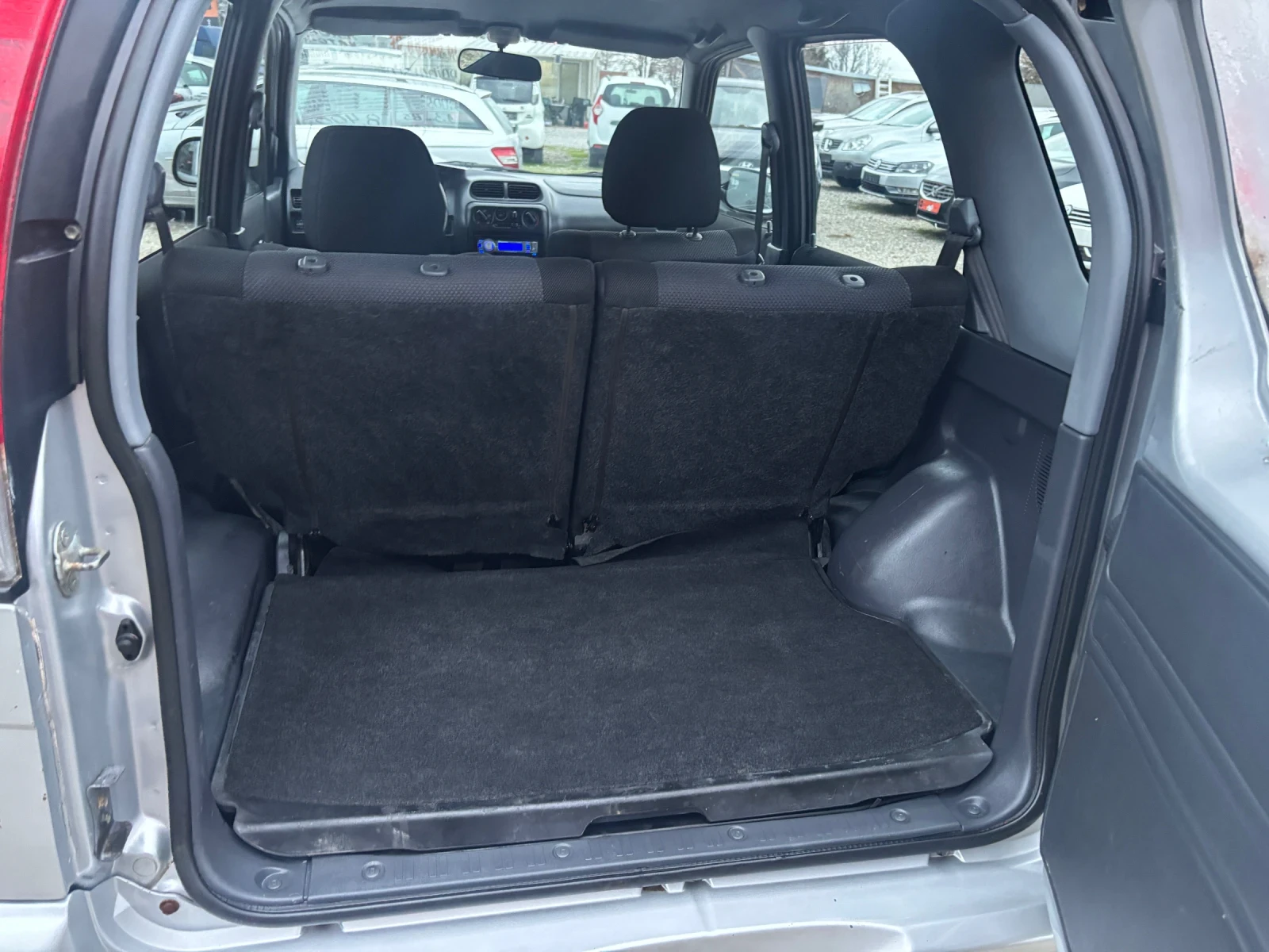 Daihatsu Terios 2005+ 1.3+ + + 4* 4+ 83   | Mobile.bg   13