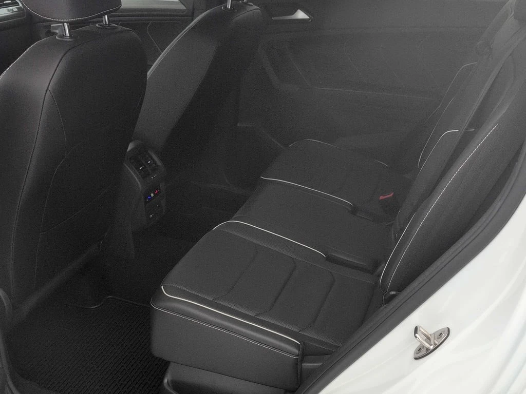 VW Tiguan * Highline R Line * CARFAX * ���� �� �� | Mobile.bg � ����������� 11