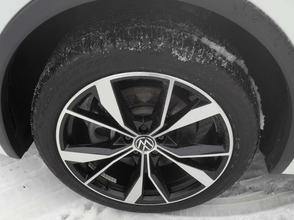 VW Tiguan * Highline R Line * CARFAX * ���� �� �� | Mobile.bg � ����������� 7