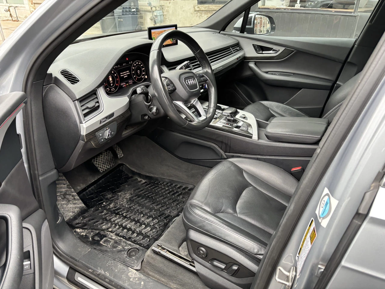 Audi Q7 * АВТО КРЕДИТ* ЦЕНА ДО БГ * Сервизна история * , снимка 7 - Автомобили и джипове - 53802671