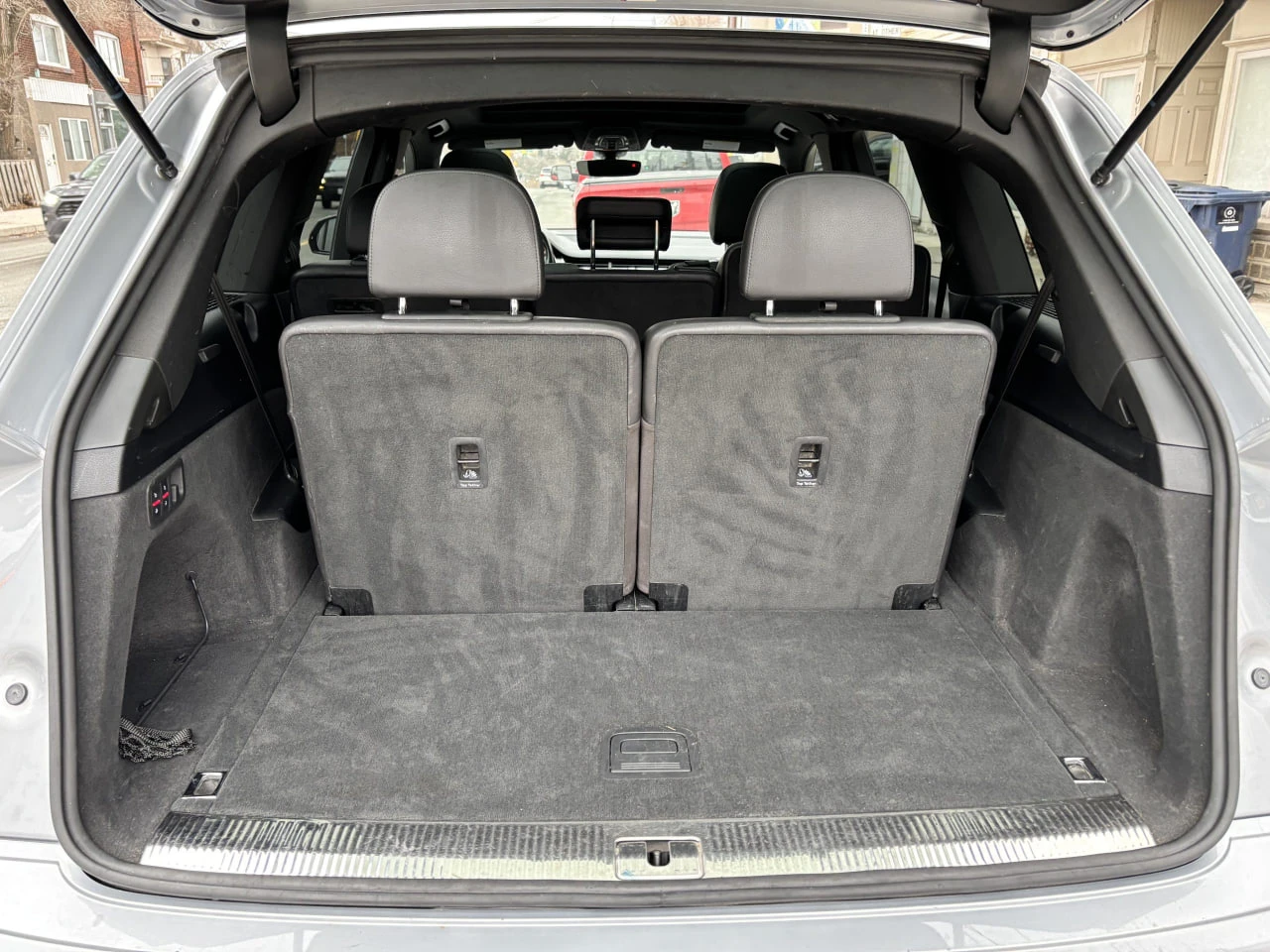 Audi Q7 * АВТО КРЕДИТ* ЦЕНА ДО БГ * Сервизна история * , снимка 16 - Автомобили и джипове - 53802671