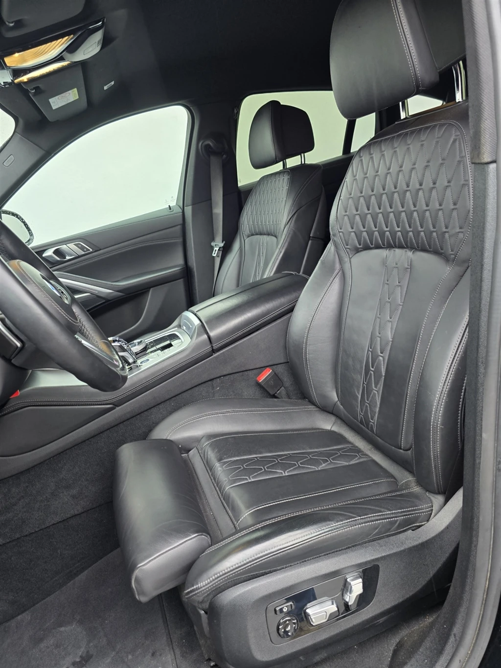 BMW X6 xDrive40d, снимка 6 - Автомобили и джипове - 53975502