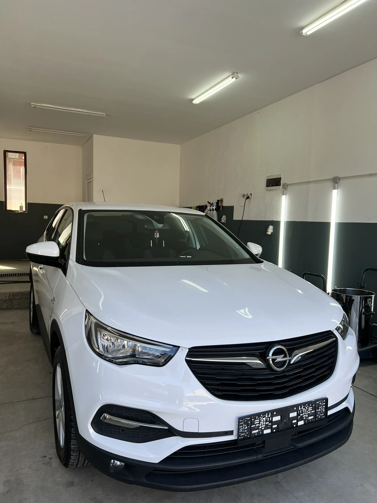 Opel Grandland X 1.5HDI* Auto* EAT8, снимка 11 - Автомобили и джипове - 54161305