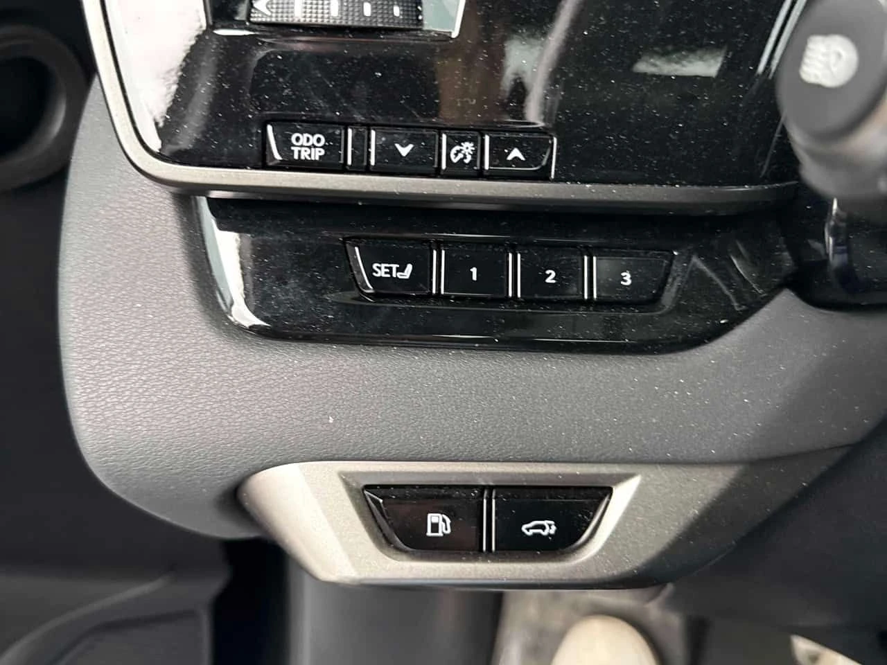 Lexus RX 500h F SPORT CARFAX | Mobile.bg � ����������� 12