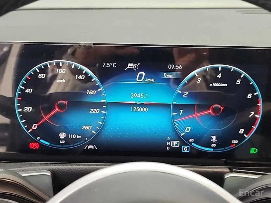 Mercedes-Benz GLB 220 ���������* �����* 360������* LANE* ASSIST* ������� | Mobile.bg � ����������� 9