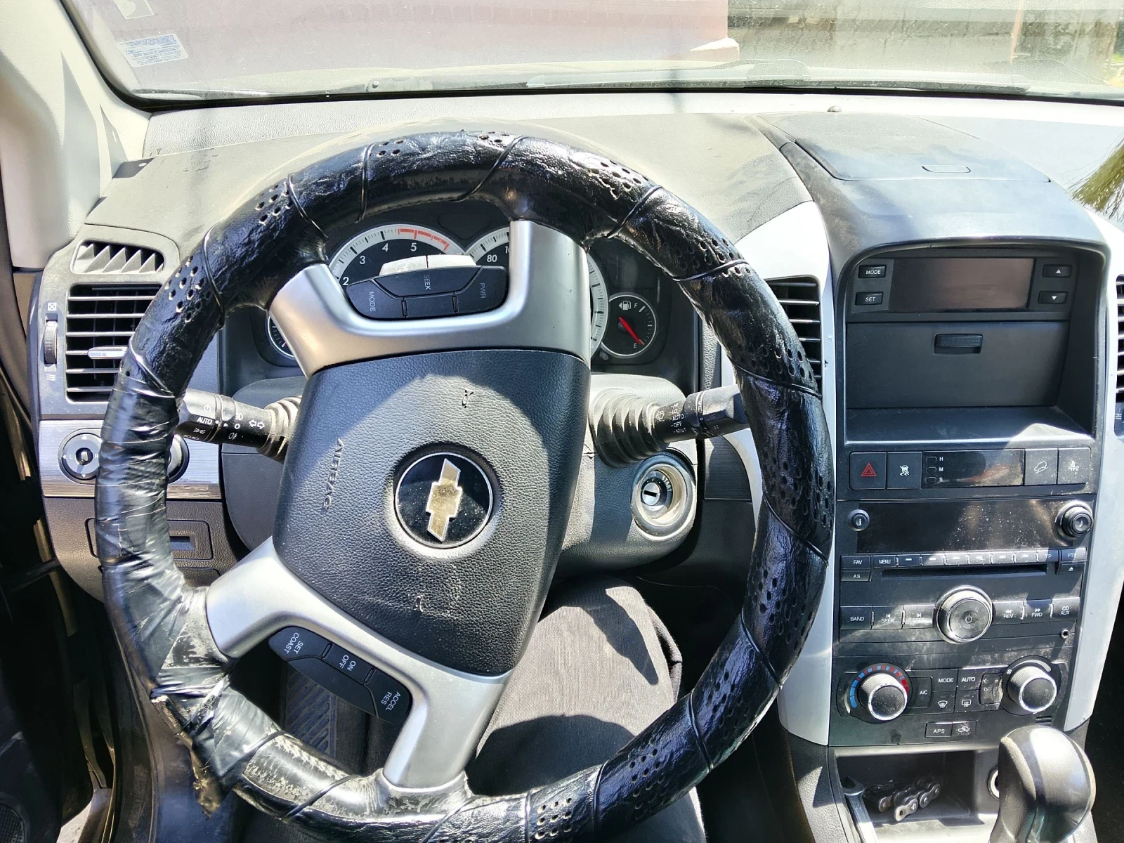 Chevrolet Captiva, снимка 4 - Автомобили и джипове - 54451061