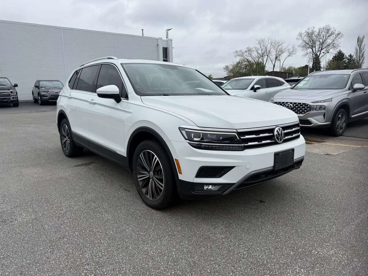 VW Tiguan * ПОДГРЕВ * ПАНОРАМА * ОТ ПРЕДСТАВИТЕЛСТВО