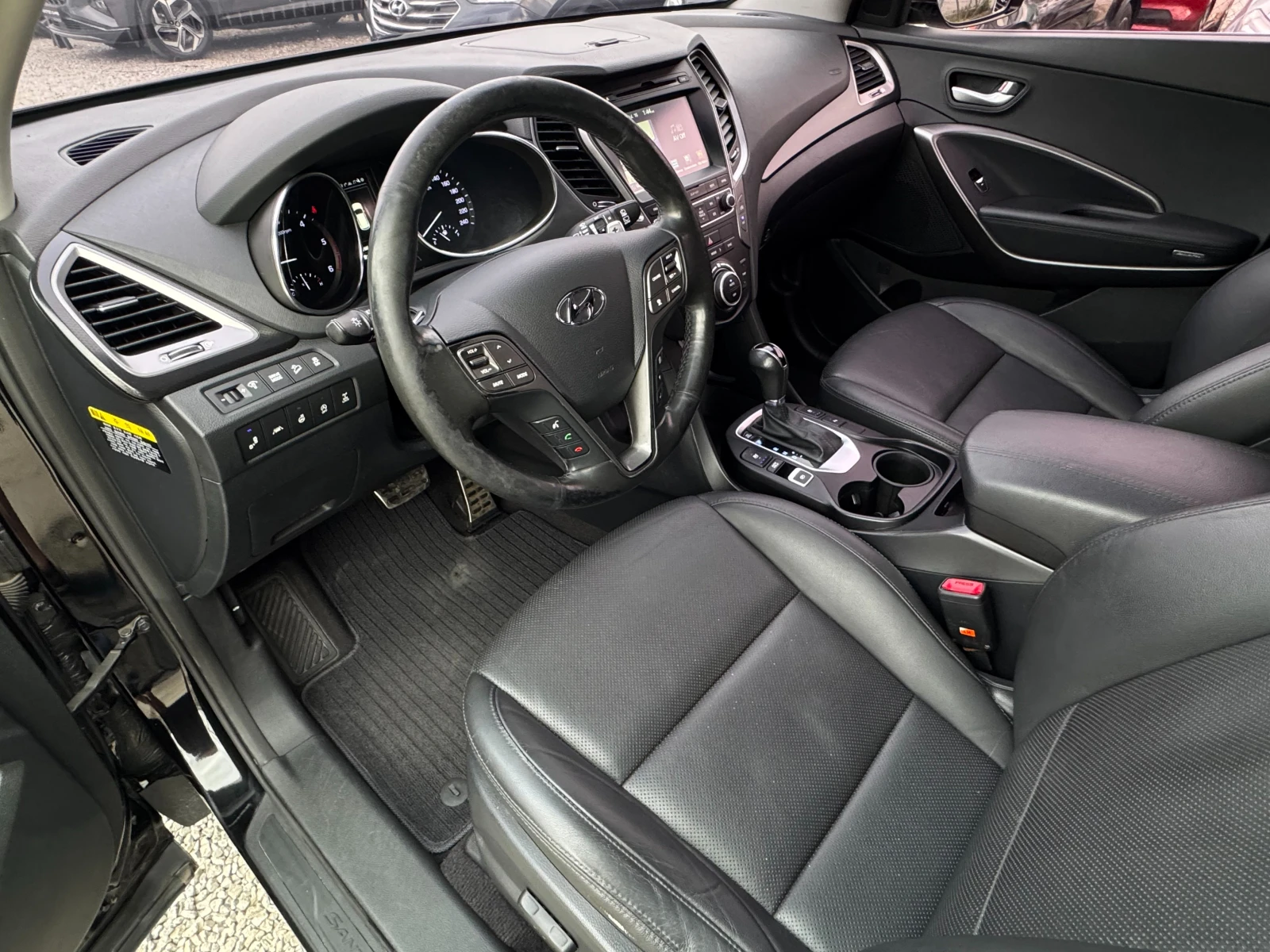 Hyundai Santa fe 2.2 CRDi 4WD ! Exclusive !, снимка 8 - Автомобили и джипове - 55402406
