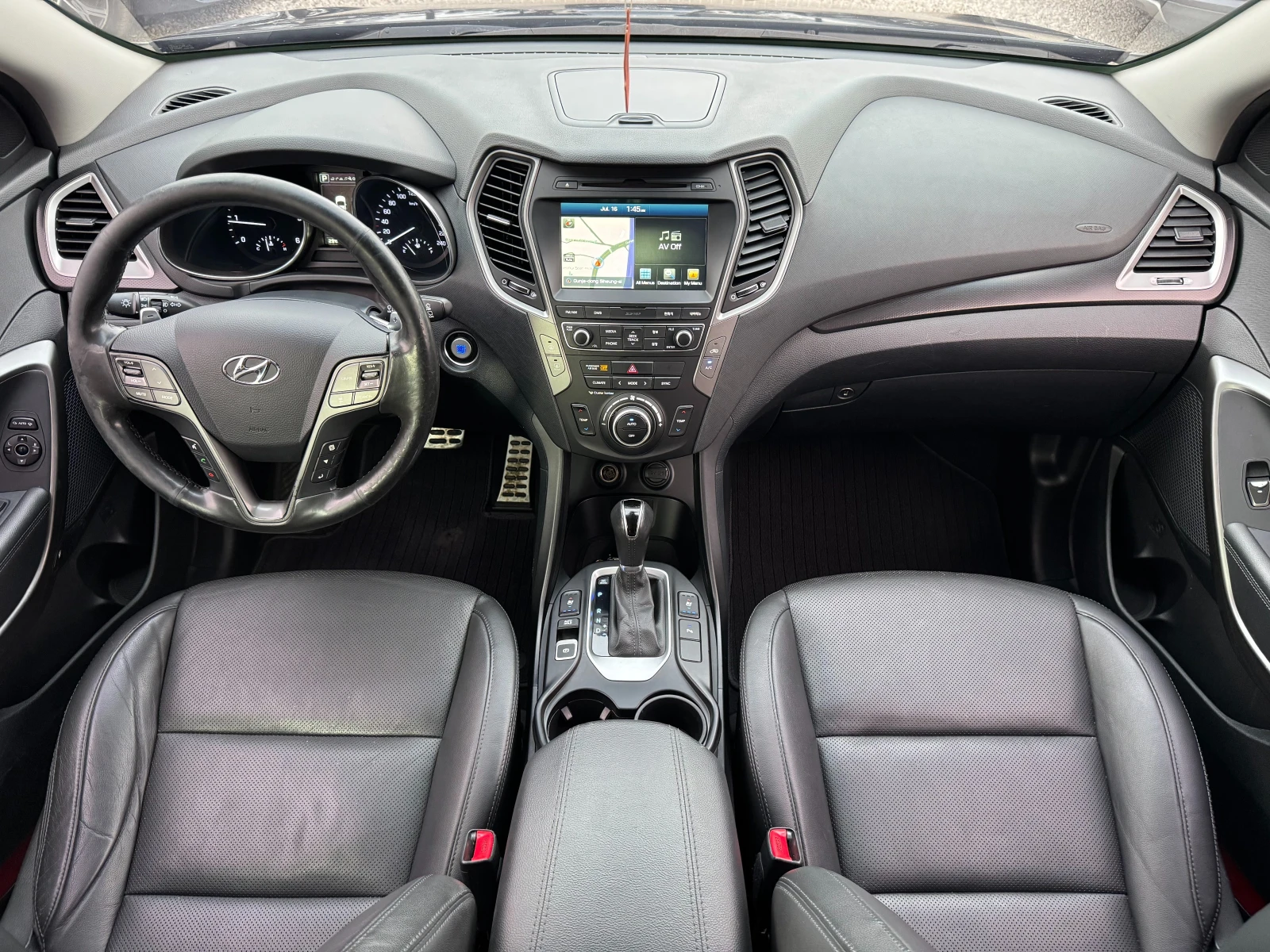 Hyundai Santa fe 2.2 CRDi 4WD ! Exclusive !, снимка 9 - Автомобили и джипове - 55402406