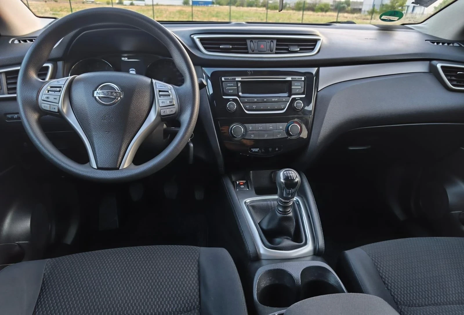 Nissan Qashqai 1.2i/116кс//90.000км., снимка 8 - Автомобили и джипове - 55565111