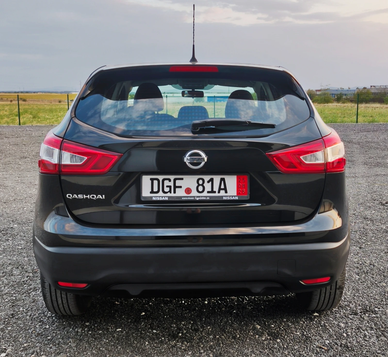 Nissan Qashqai 1.2i/116кс//90.000км., снимка 6 - Автомобили и джипове - 55647645