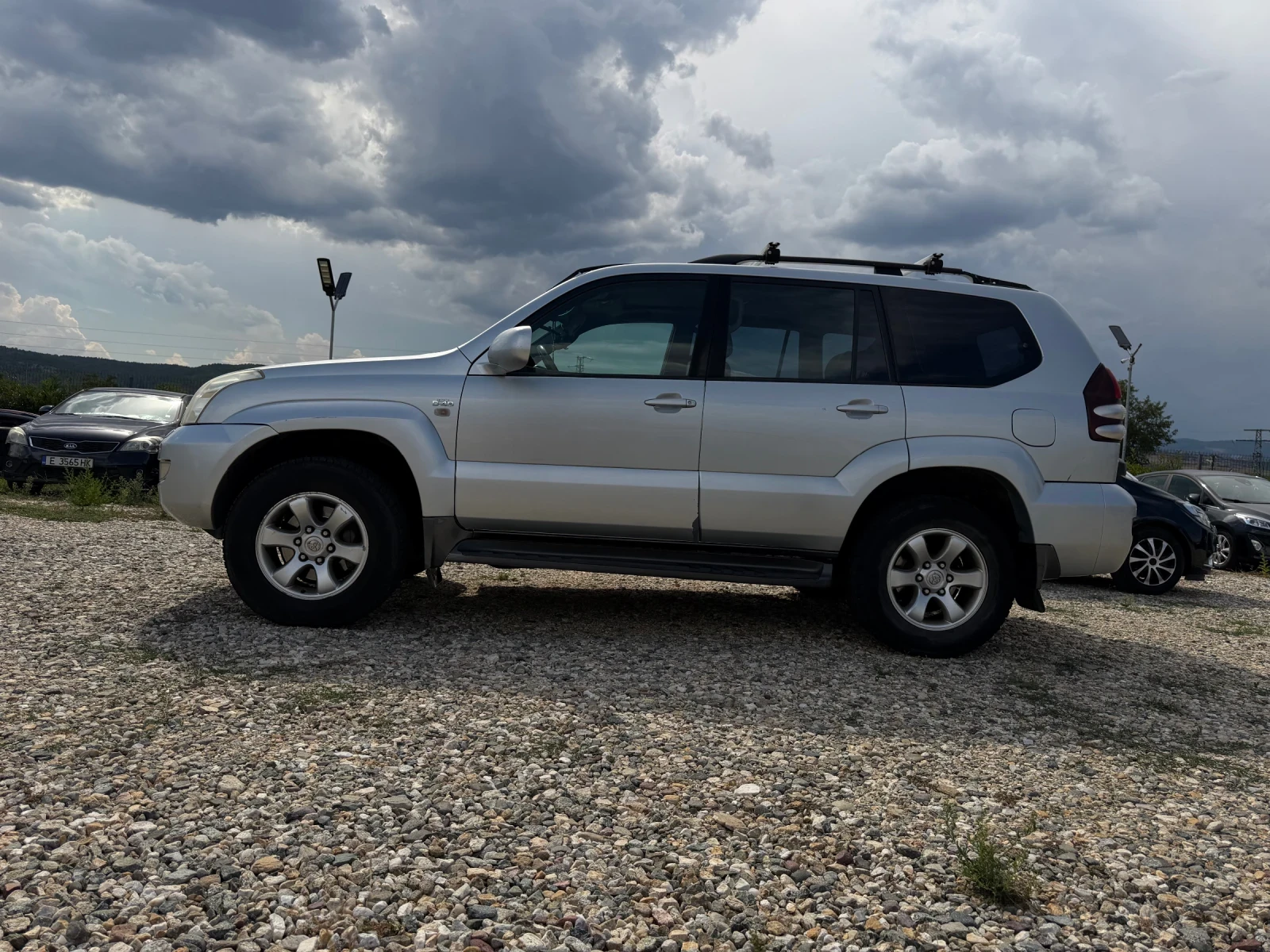 Toyota Land cruiser 3, 0 D-4D 5 СТЕПЕНЕН АВТОМАТИК, снимка 2 - Автомобили и джипове - 55947621