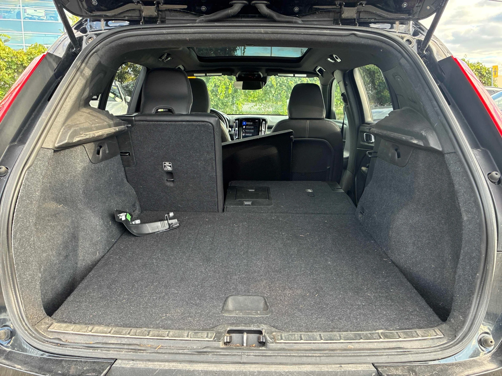 Volvo XC40 * T5 AWD * АВТОКРЕДИТ БЕЗ ПЪРВОНАЧАЛНА ВНОСКА* , снимка 14 - Автомобили и джипове - 56083865