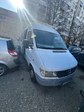 Mercedes-Benz Sprinter 212 