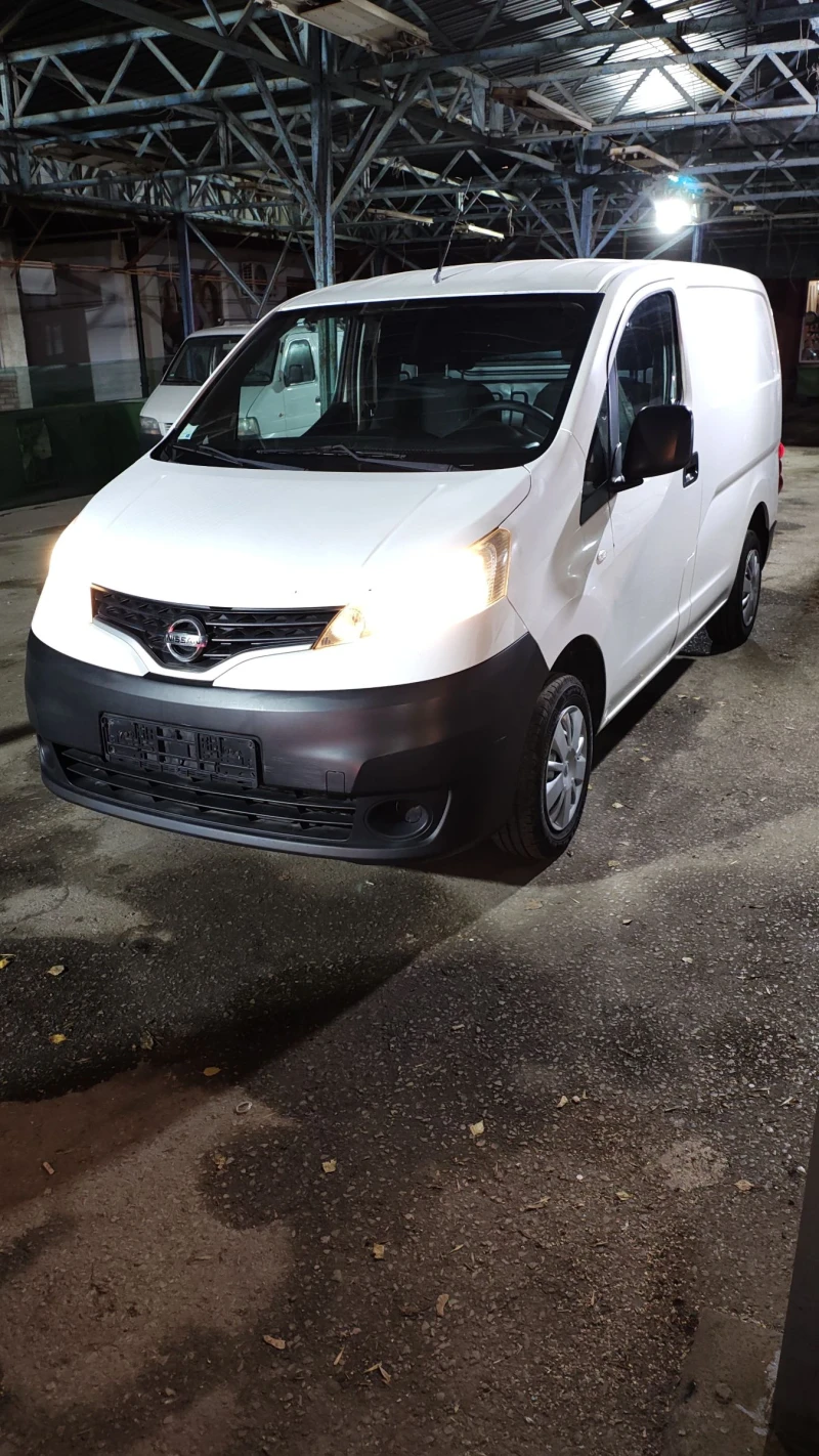 Nissan NV200 1.5tdci, снимка 1 - Бусове и автобуси - 48859081