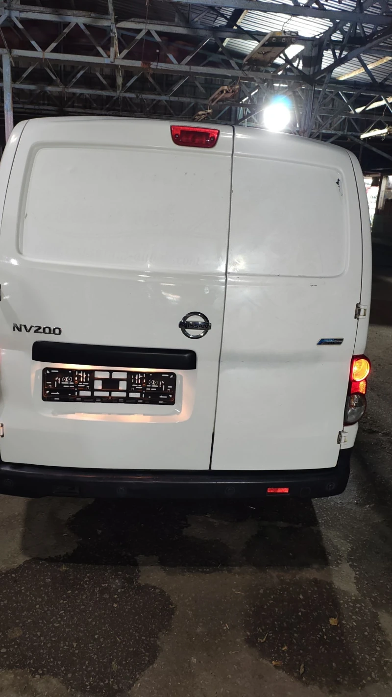 Nissan NV200 1.5tdci, снимка 4 - Бусове и автобуси - 48859081