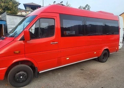 Mercedes-Benz 413 413 CDI Продава се цял на части !, снимка 2 - Бусове и автобуси - 52669170