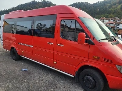 Mercedes-Benz 413 413 CDI Продава се цял на части !, снимка 4 - Бусове и автобуси - 52669170