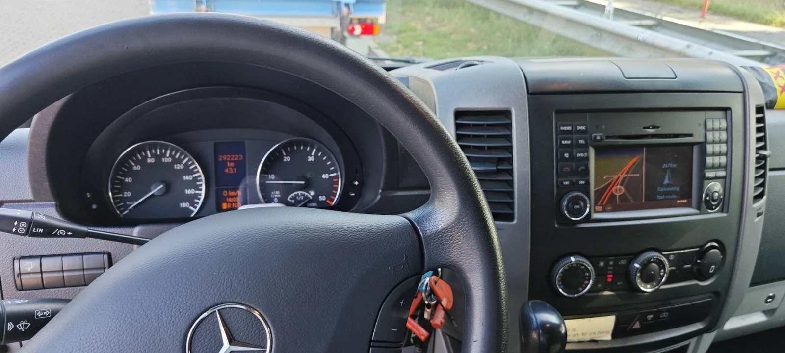 Mercedes-Benz Sprinter 516 160к.с / Падащ борд / Климатроник - изображение 8