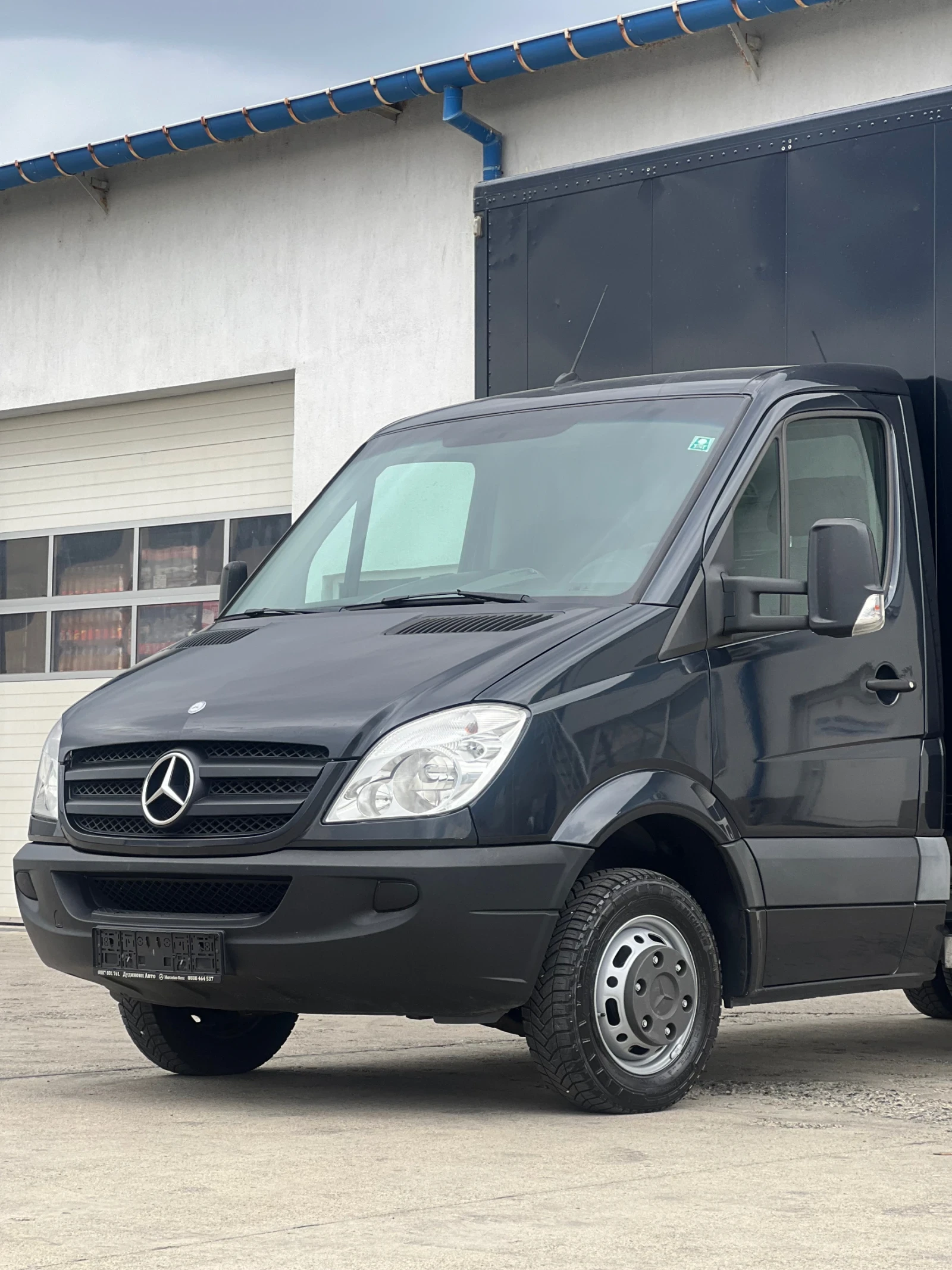 Mercedes-Benz Sprinter 516 160к.с / Падащ борд / Климатроник / Б-категория - изображение 2