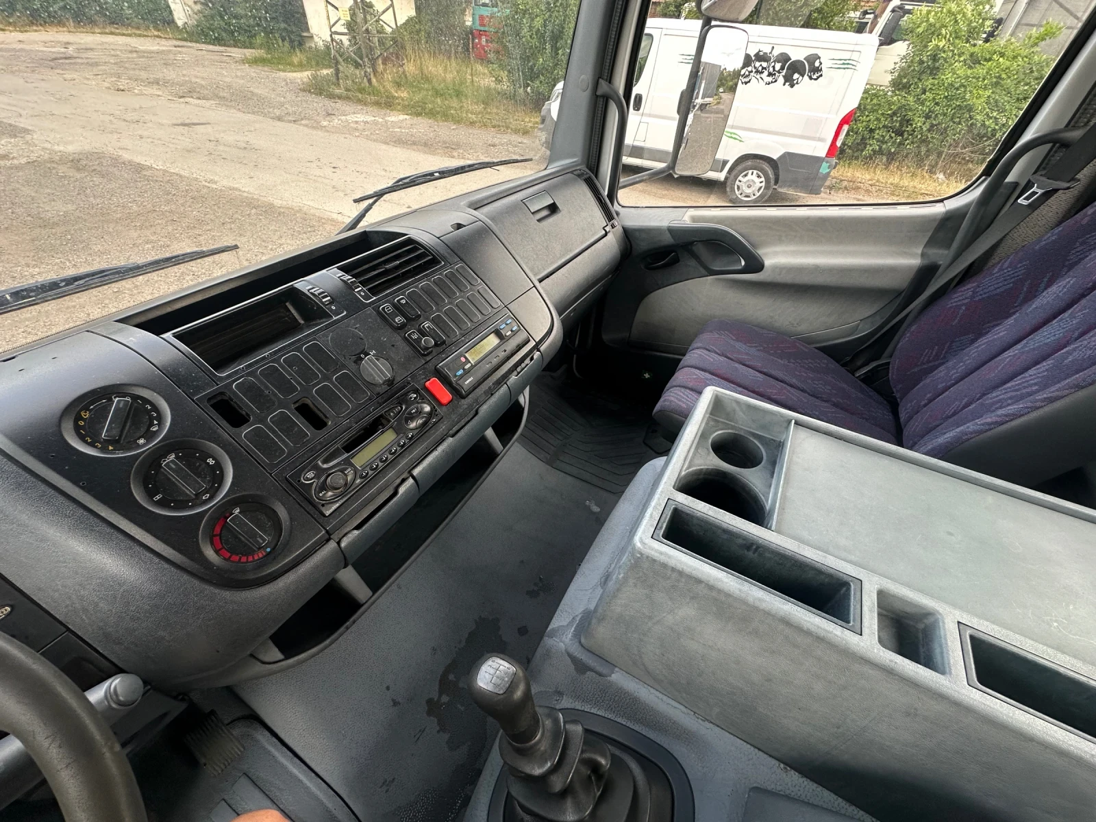 Mercedes-Benz Atego 818* Контейнеровоз* Топ, снимка 6 - Камиони - 55307022