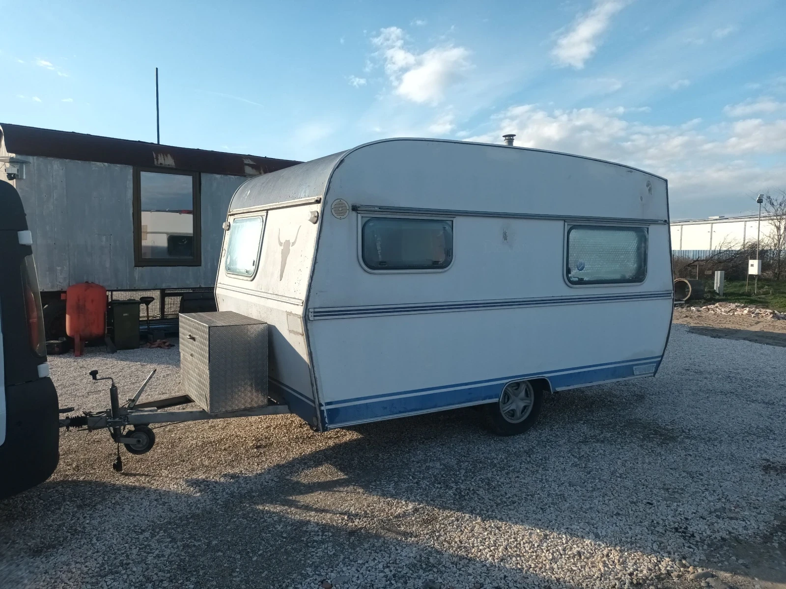 �������� Adria | Mobile.bg � ����������� 1