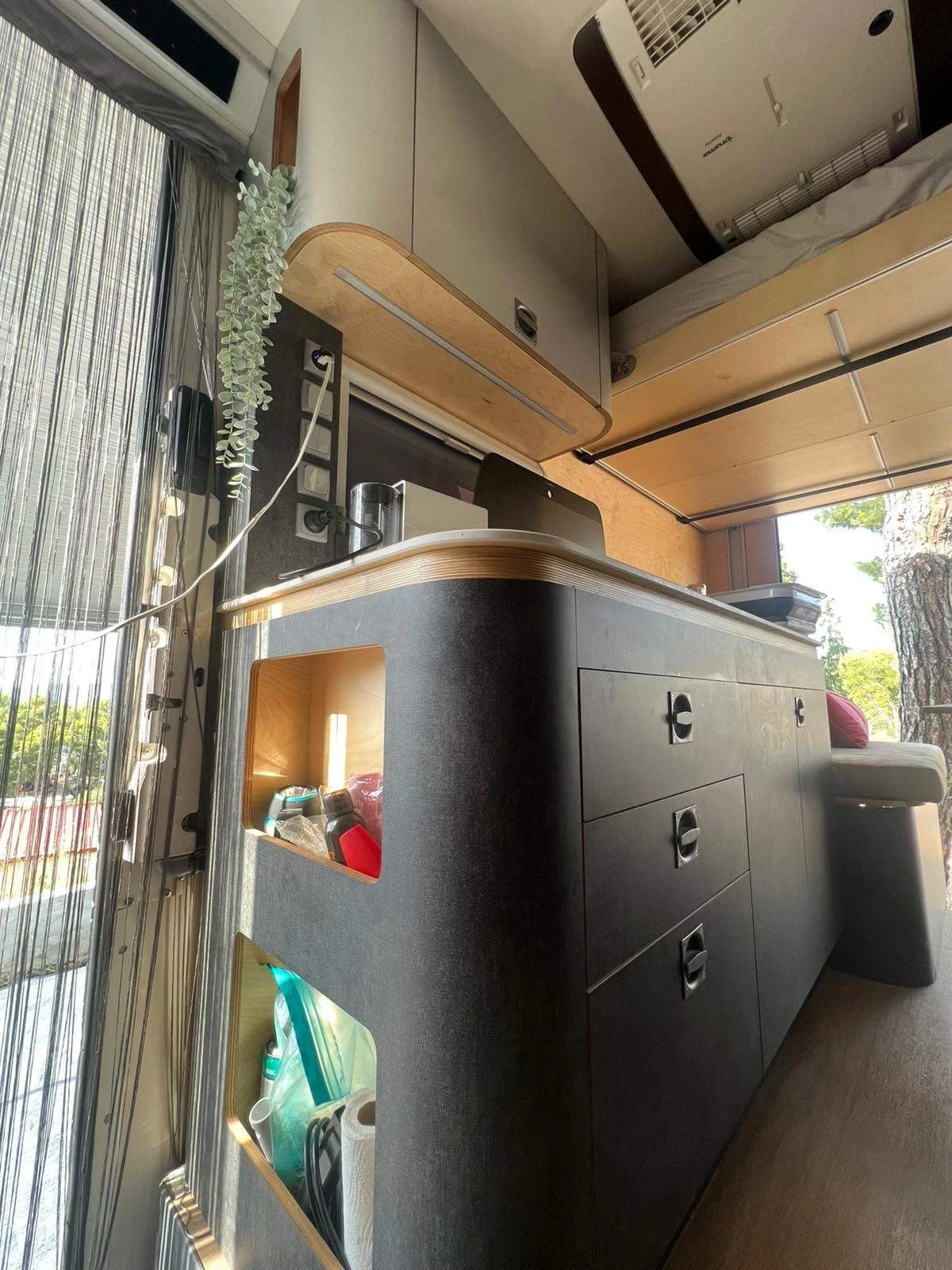 Кемпер Mercedes-Benz Спринтер 4х4 Автоматик 3.0 v6 - изображение 9