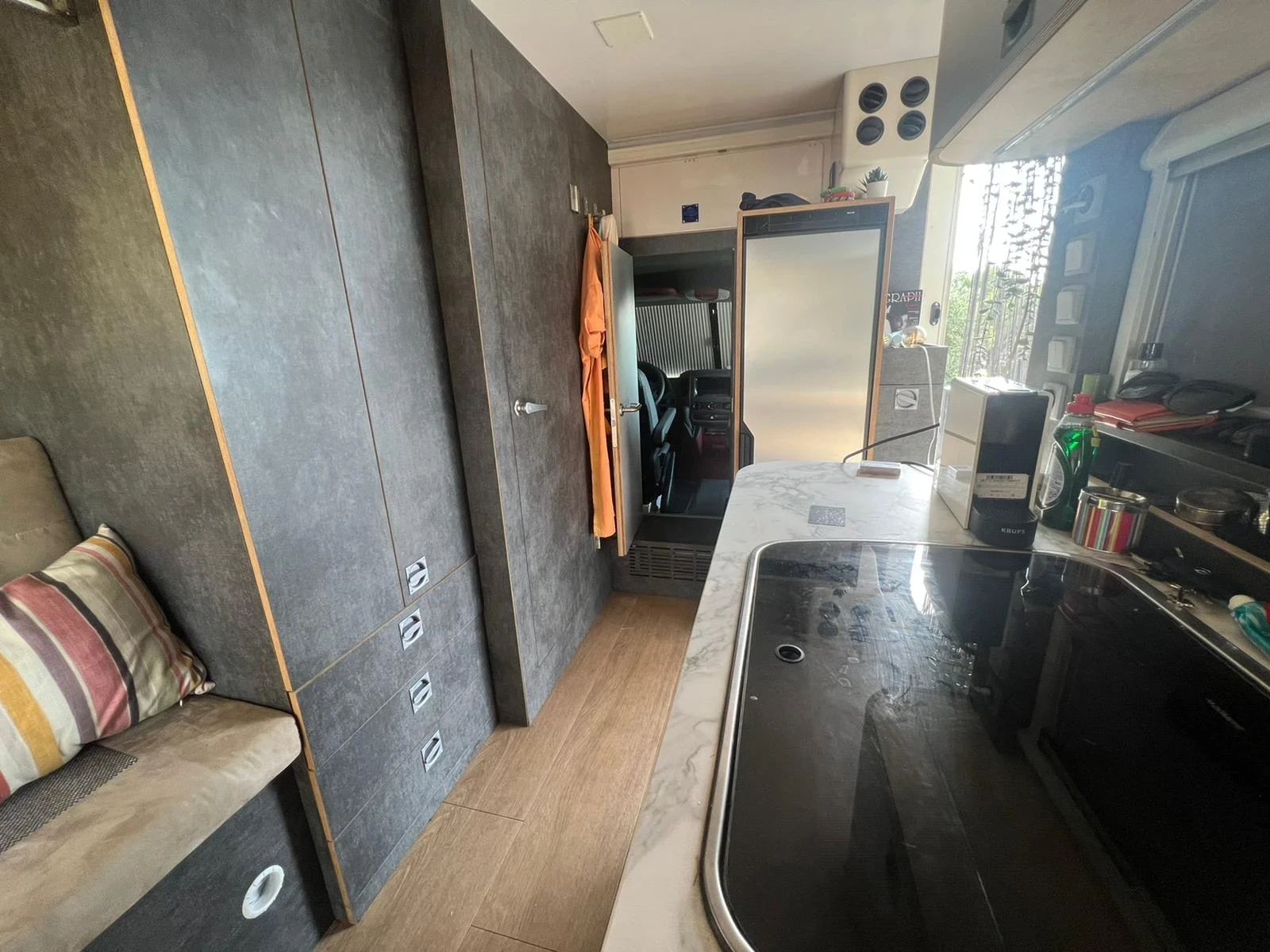 Кемпер Mercedes-Benz Спринтер 4х4 Автоматик 3.0 v6 - изображение 10