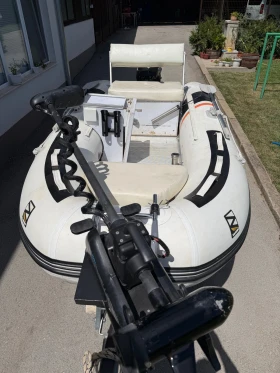 Надуваема лодка Zander 330, снимка 9