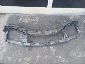 Маска радиатори очиларка Форд Фокус 1.6тдци (н)