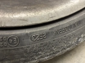 Гуми Зимни 225/45R17, снимка 6 - Гуми и джанти - 53282630