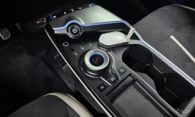 Kia EV6 LONG RANGE* GT LINE* 4WD* КОЖА* ПОДГРЕВ* ОБДУХВАНЕ, снимка 11