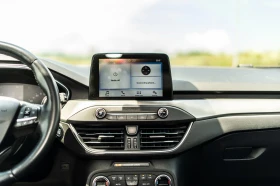 Ford Focus 1.5* EcoBoost, снимка 12