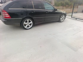 Mercedes-Benz C 230 Kompressor, снимка 2