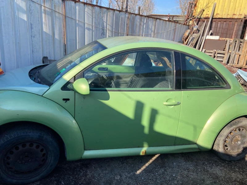 VW Beetle 1.9TDI, снимка 4 - Автомобили и джипове - 44735602