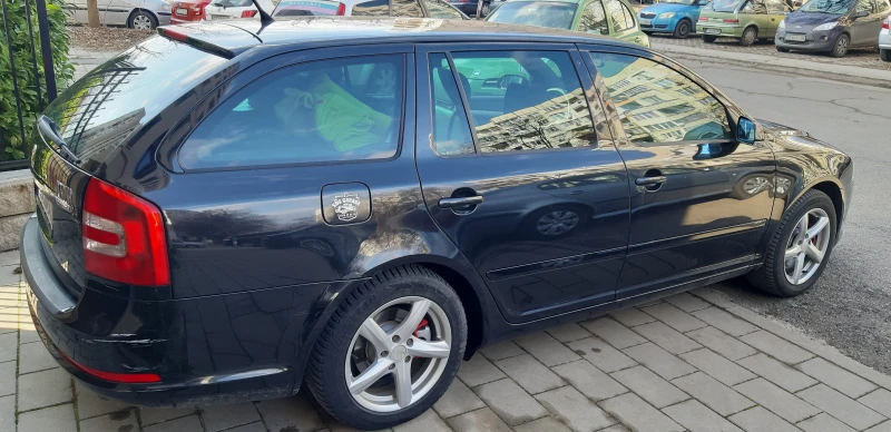 Skoda Octavia RS, снимка 8 - Автомобили и джипове - 47410025