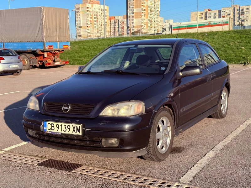 Opel Astra 1.6i SPORT, снимка 3 - Автомобили и джипове - 47635512