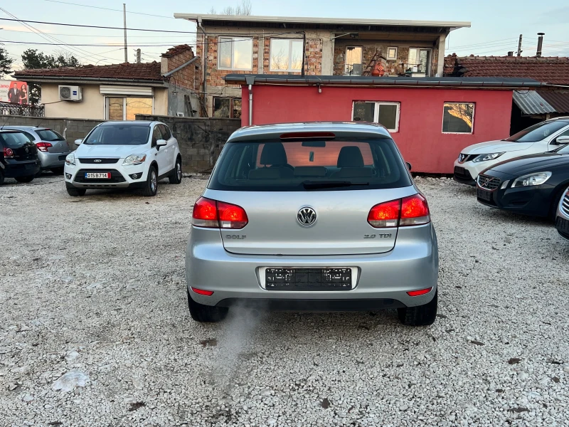 VW Golf 2.0 TDI, снимка 4 - Автомобили и джипове - 48642775