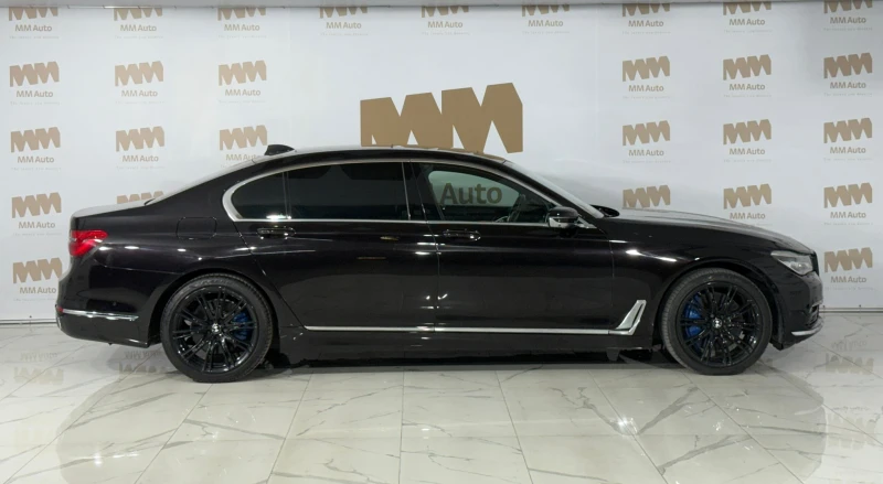 BMW 750 Li* xDrive* Individual* Pano* HuD* Harman/Kardon* , снимка 3 - Автомобили и джипове - 50310900