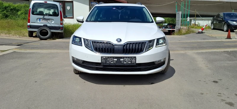 Skoda Octavia 2.0 184kc Full led  4x4  Dsg Facelift , снимка 2 - Автомобили и джипове - 50363344