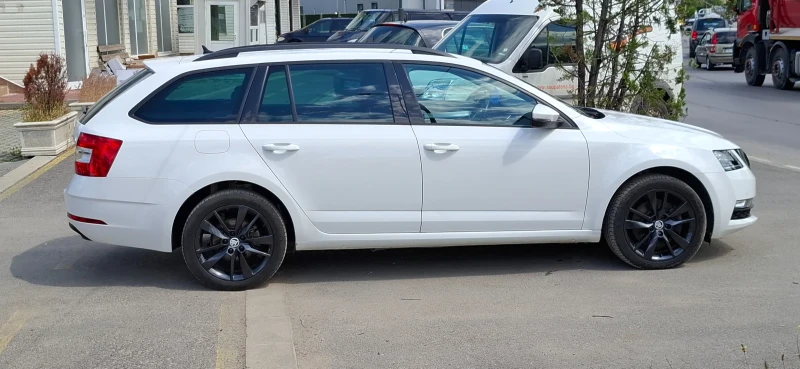 Skoda Octavia 2.0 184kc Full led  4x4  Dsg Facelift , снимка 11 - Автомобили и джипове - 50363344